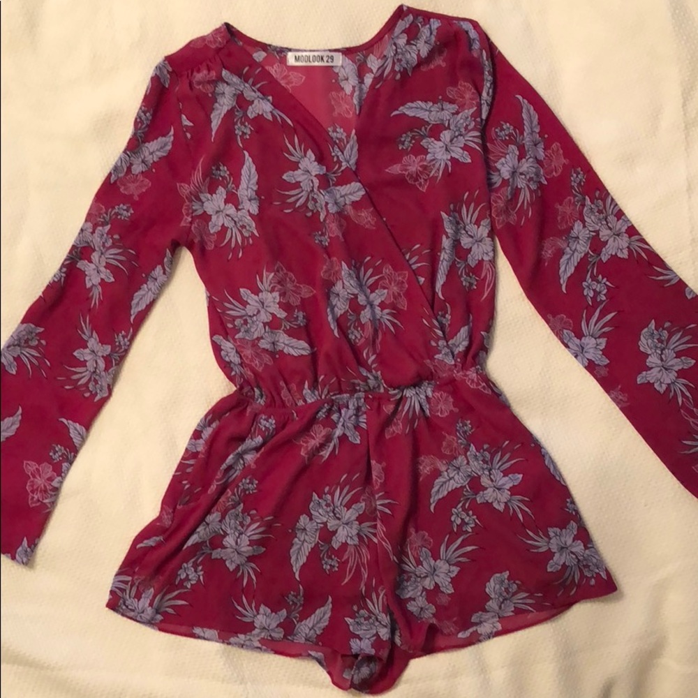 Beautiful romper !!! 💋